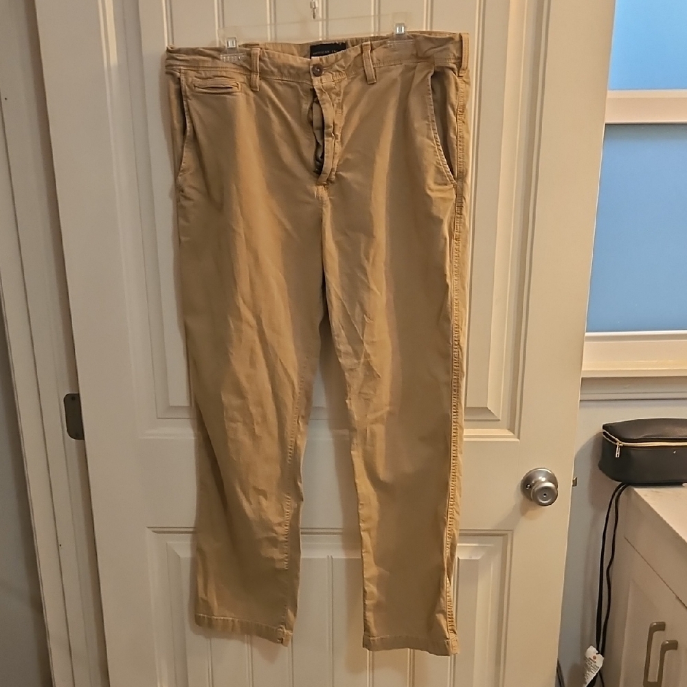 Men's American Eagle Tan Pants - 38x32 - Original Boot Cut